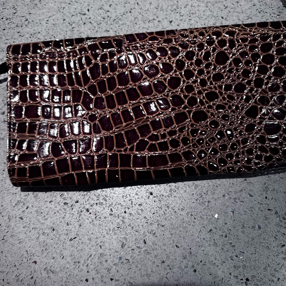 Brown Croc-Embossed Leather Shoulder Bag with Gold Buckle - Picture 4 of 6